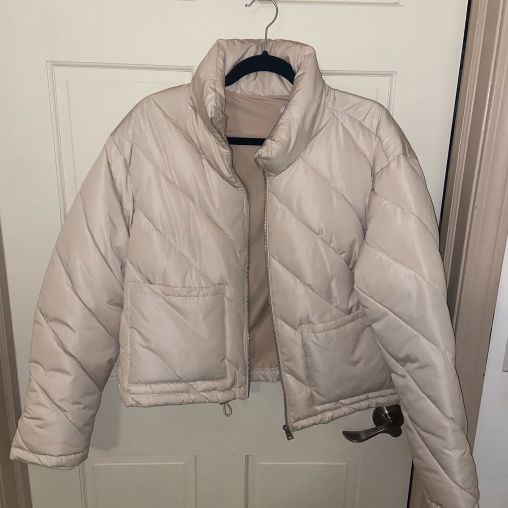 Zara Cream Cropped Puffer
